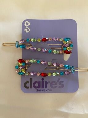 1-set of Claire's Gold-Tone Oversized multicolored Crystal Hair Clips